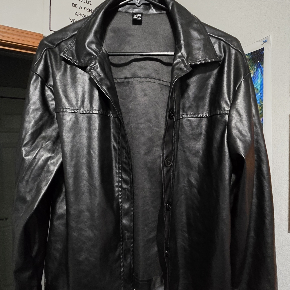 SHEIN Womans Sleek Black Faux Leather Jacket